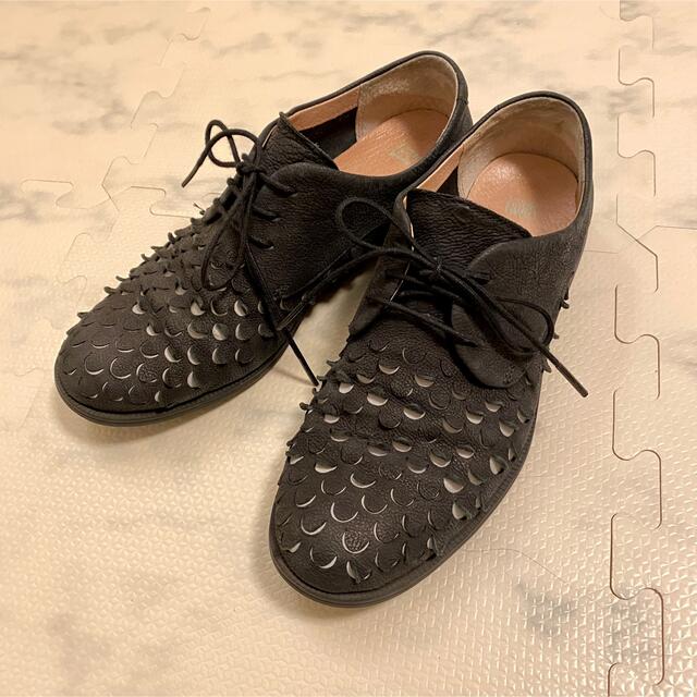 CAMPER(カンペール)のCAMPER カンペール 黒 レザーシューズ 36 23cm レディースの靴/シューズ(ローファー/革靴)の商品写真