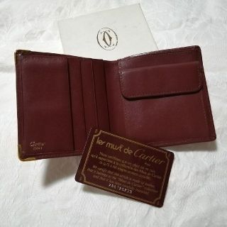 Cartier - 箱付き【新品未使用】カルティエ 二つ折り 財布の通販 by Cartier - 箱付き【新品未使用】カルティエ 二つ折り 財布の通販 by