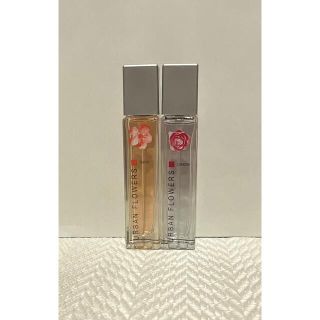 エイボン(AVON)のアーバン フラワーズ TOKYO LONDON オードトワレ 30ml (香水(女性用))