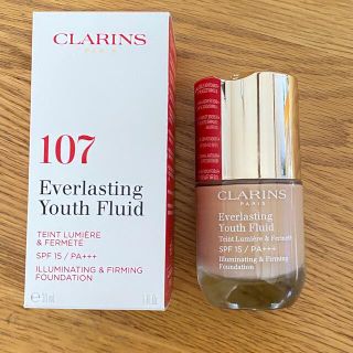 クラランス(CLARINS)の＊新品同様＊　クラランス　エヴァーラスティングユースフルイド　#107(ファンデーション)