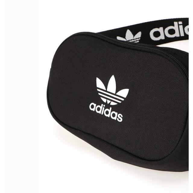 adidas(アディダス)の☑︎adidasユニセックスバッグ☺︎♡⃜ レディースのバッグ(ボディバッグ/ウエストポーチ)の商品写真