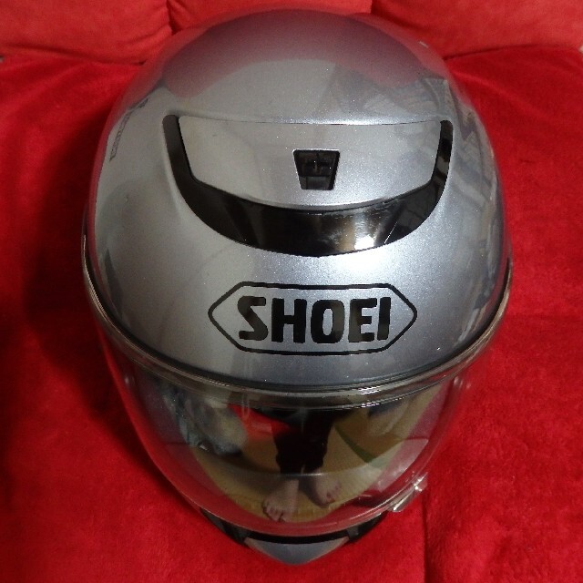 【SHOEI】 QWEST フルフェイスヘルメット　Lサイズ　シルバー 自動車/バイクのバイク(ヘルメット/シールド)の商品写真