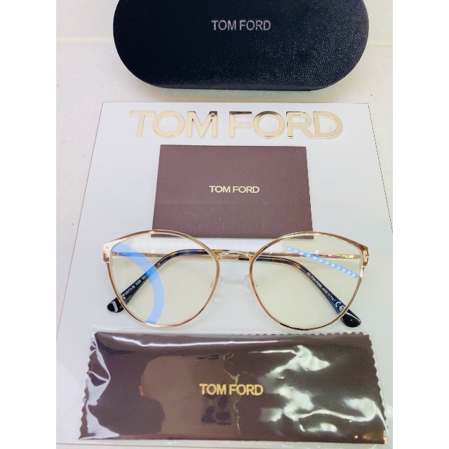 TOM FORD(トムフォード)のTOMFORD トムフォード ブルーライト 高級メガネ FT5573 B028 メンズのファッション小物(サングラス/メガネ)の商品写真