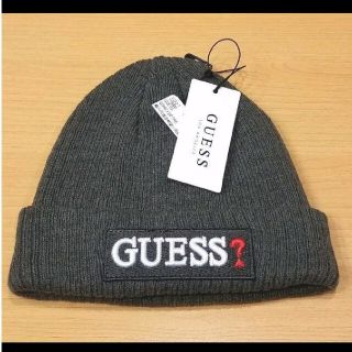 ゲス(GUESS)の【新品】GUESS ゲス  ニット帽 グレー キャップ ニット帽(ニット帽/ビーニー)