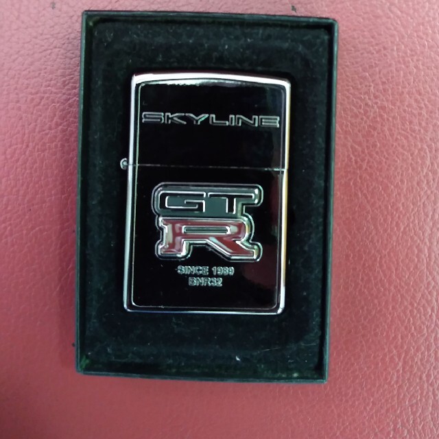 ZIPPO(ジッポー)のジッポ ZIPPO スカイライン GTR 未使用 希少 メンズのファッション小物(タバコグッズ)の商品写真