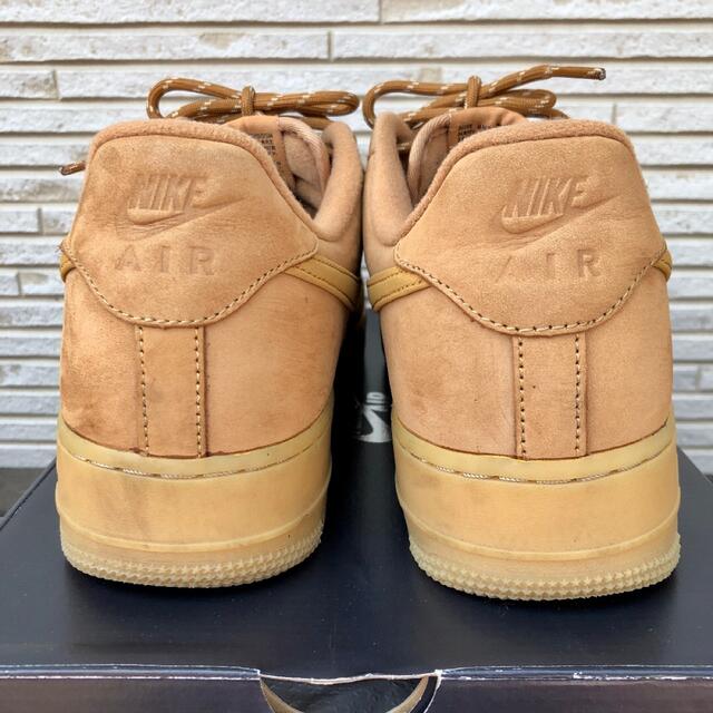 NIKE(ナイキ)の人気 NIKE AIR FORCE 1 ’07 WB ナイキ エア フォース メンズの靴/シューズ(スニーカー)の商品写真