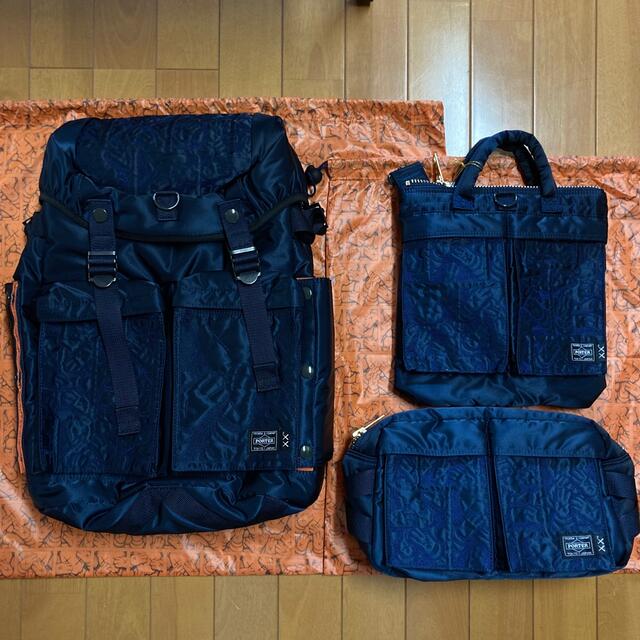 PORTER×KAWS 「TANKER IRON BLUE」ポーター　カウズ