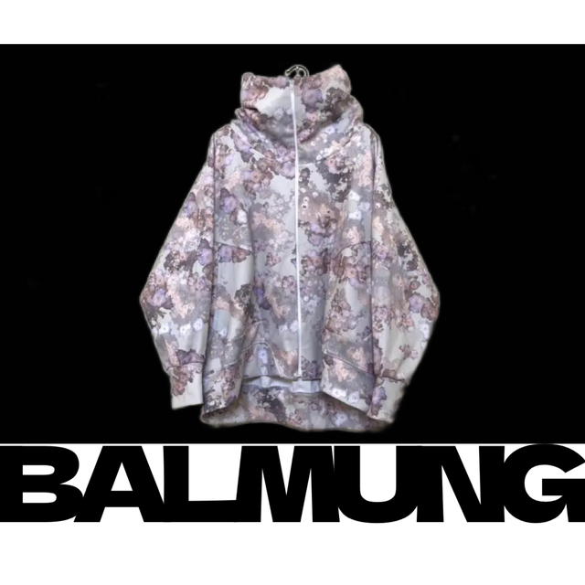 BALMUNG バルムング　グラフィックハイネックビックパーカー