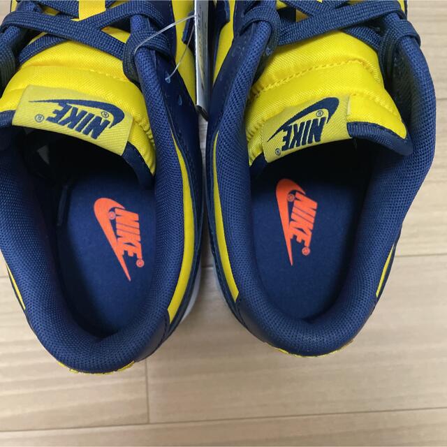 NIKE(ナイキ)の新品 28cm NIKE DUNK LOW RETRO MICHIGAN ダンク メンズの靴/シューズ(スニーカー)の商品写真