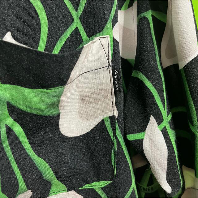 Supreme - Supreme Lily Rayon Shirt Lサイズの通販 by Baaa's Supreme - Supreme Lily Rayon Shirt Lサイズの通販 by Baaa's