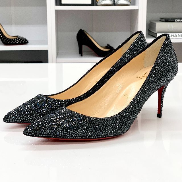 Christian Louboutin(クリスチャンルブタン)の877 未使用 クリスチャンルブタン デコルテ スワロフスキー パンプス レディースの靴/シューズ(ハイヒール/パンプス)の商品写真