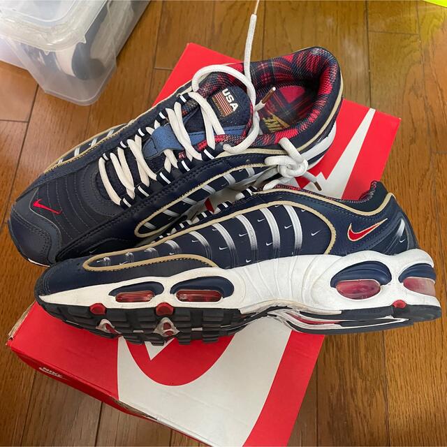 NIKE(ナイキ)の送料込み27.5 AIR MAX TAILWIND USA CK0849-400 メンズの靴/シューズ(スニーカー)の商品写真