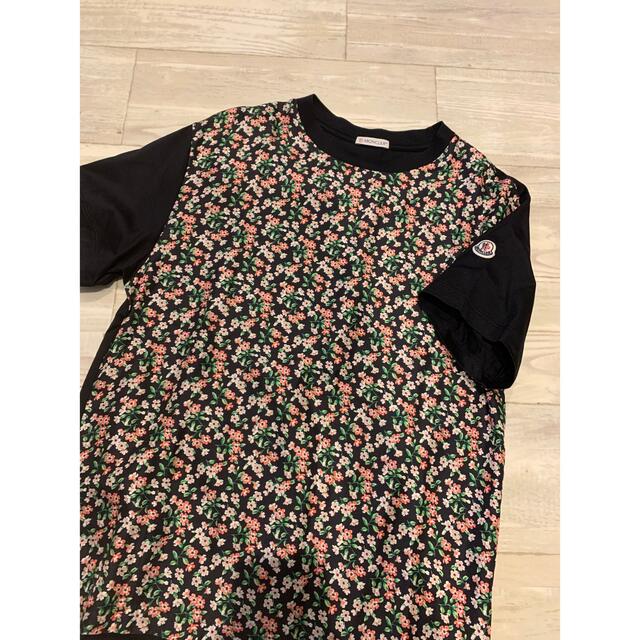 MONCLER(モンクレール)のモンクレール　花柄tシャツ レディースのトップス(Tシャツ(半袖/袖なし))の商品写真