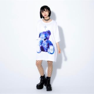 春新作! TRAVAS TOKYO トラバストーキョー クマTシャツ 白青 同時購入品 ラス1❤新品未使用♡トラバストーキョー♡フロントクマVネックビッグTシャツ♡白 Tシャツ/カットソー(半袖/袖なし)