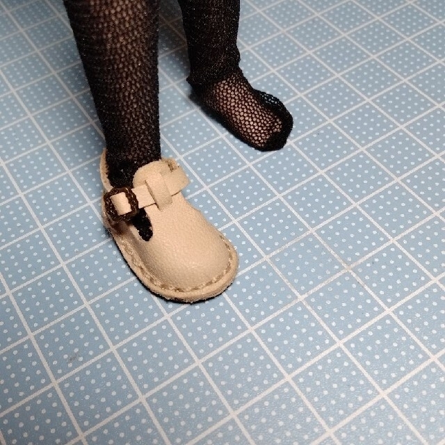 サイズ⋅ 縫い穴付き☆新品☆パンチ 抜き型 レザークラフトの通販 by