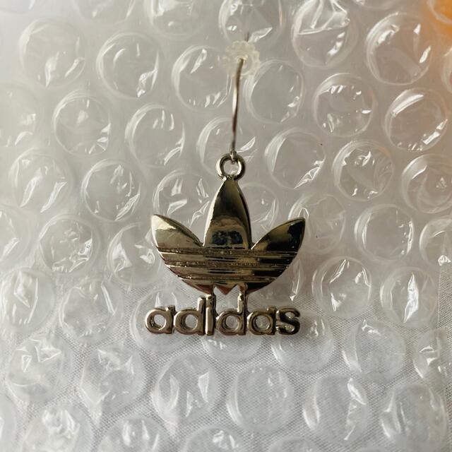 adidas(アディダス)のadidasデザイン　片耳ピアス メンズのアクセサリー(ピアス(片耳用))の商品写真