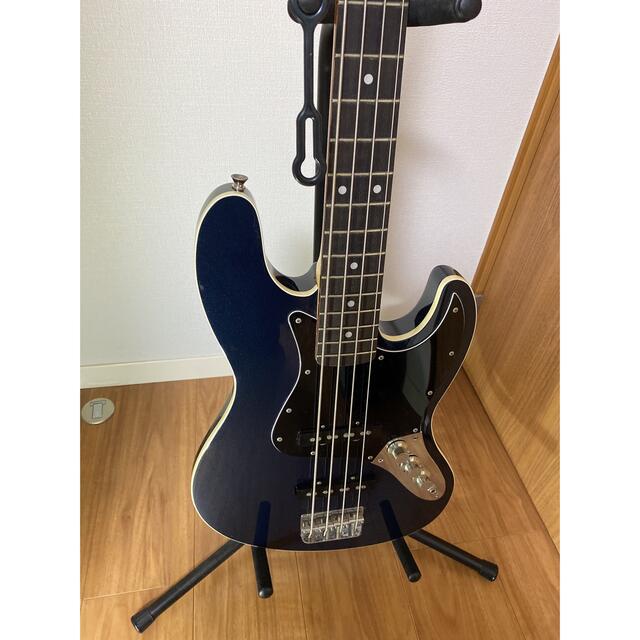 Fender(フェンダー)のfenderjapan Aerodyne ベース　ケース付き 楽器のベース(エレキベース)の商品写真