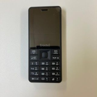 フリーテル(FREETEL)の【新品未使用】Freetel simple (FT142F-simple-BK)(携帯電話本体)