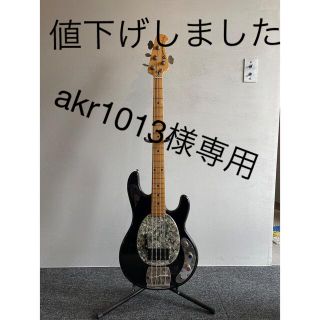 ミュージックマン・スティングレイ Musicman Stingray (エレキベース)