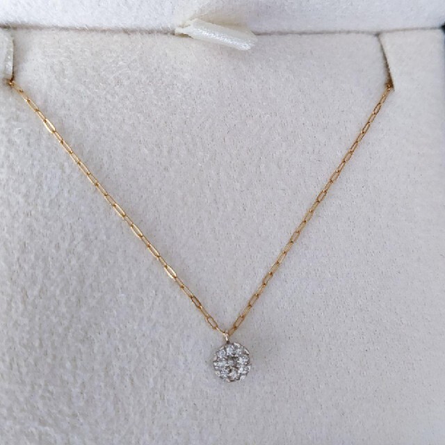 アガット クラスターセッティング ダイヤモンド ネックレス K18 0.08ct