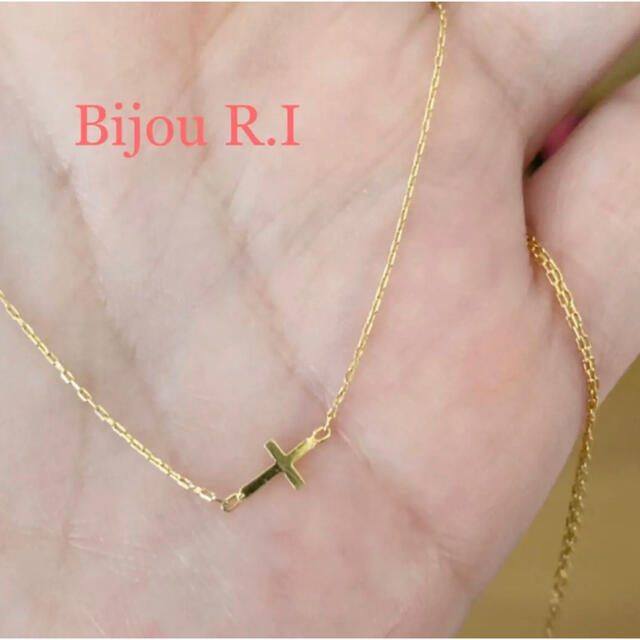 「Bijou  R.I」 K18  クロスモチーフ　ネックレス