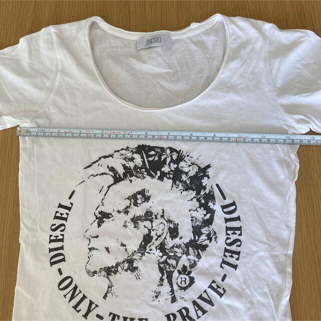 DIESEL(ディーゼル)のDiesel  Tシャツ xs  レディースのトップス(Tシャツ(半袖/袖なし))の商品写真