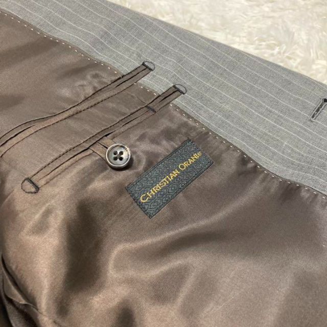 青山(アオヤマ)の☆新品未使用☆クリスチャンオラーニ　セットアップスーツ　テーラードジャケット　M メンズのスーツ(セットアップ)の商品写真
