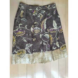 エトロ(ETRO)の【ETRO】エトロ　麻100%素材のスカート(ひざ丈スカート)