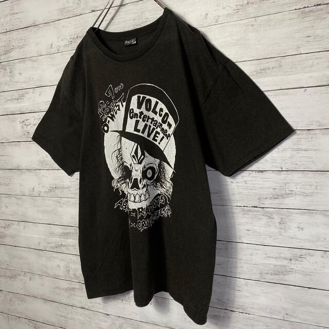 volcom(ボルコム)の【希少デザイン】ボルコム☆スカルロゴプリントブラックTシャツ メンズのトップス(Tシャツ/カットソー(半袖/袖なし))の商品写真