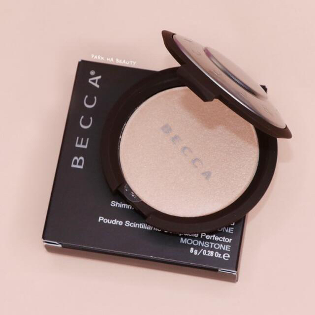 Sephora(セフォラ)のBECCA ベッカ ハイライト ムーンストーン 8g コスメ/美容のベースメイク/化粧品(フェイスパウダー)の商品写真