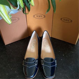 トッズ(TOD'S)のトッズのとてもお洒落なパテントレザーのお靴(ハイヒール/パンプス)