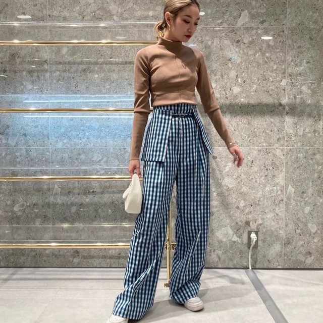 LE CIEL BLEU(ルシェルブルー)のle ciel bleu Gingham Pocket Belt Pants レディースのパンツ(カジュアルパンツ)の商品写真