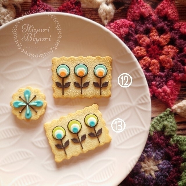 ミニチュアフード　レトロアイシングクッキーのマグネット（￥400〜￥580） ハンドメイドのインテリア/家具(インテリア雑貨)の商品写真