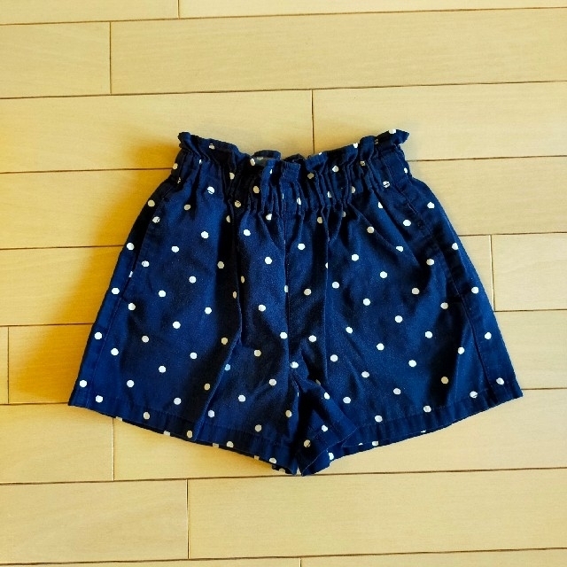 GU(ジーユー)のGUショートパンツ2枚セット キッズ/ベビー/マタニティのキッズ服女の子用(90cm~)(パンツ/スパッツ)の商品写真