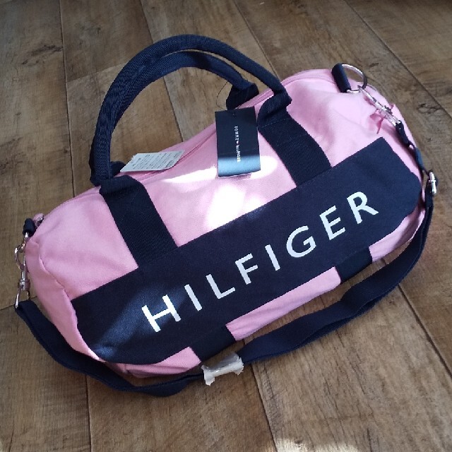 TOMMY HILFIGER - 最安値新品トミーヒルフィガーボストンバッグ TOMMY HILFIGER - 最安値新品トミーヒルフィガーボストンバッグ