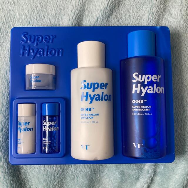 VT SUPER HYALON SKIN CARE SET コスメ/美容のスキンケア/基礎化粧品(化粧水/ローション)の商品写真