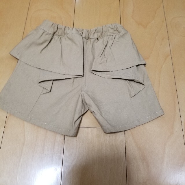 BeBe(ベベ)のSLAPSLIP キュロット110美品 キッズ/ベビー/マタニティのキッズ服女の子用(90cm~)(スカート)の商品写真