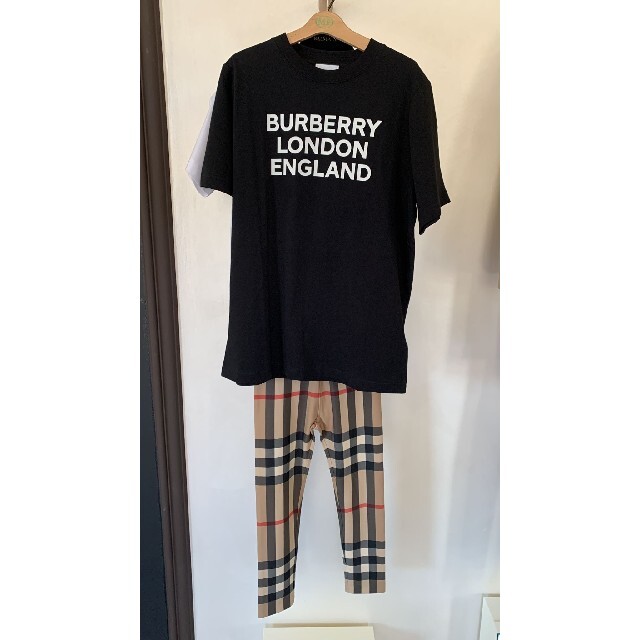 がございま BURBERRY 大人気ロゴTシャツ 希少な12Y/XSサイズの通販 by amoitalia's shop｜バーバリーならラクマ - ⭐新品 BURBERRY バーバリー