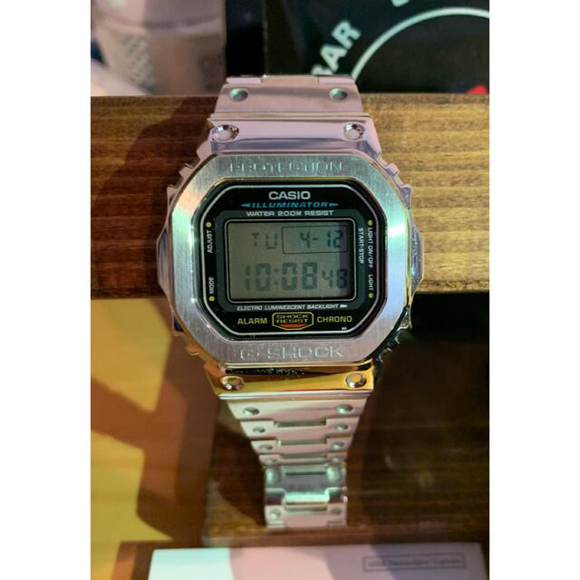 G-SHOCK(ジーショック)のG-SHOCK DW-5600 フルメタルシルバー　早い者勝ち メンズの時計(腕時計(デジタル))の商品写真