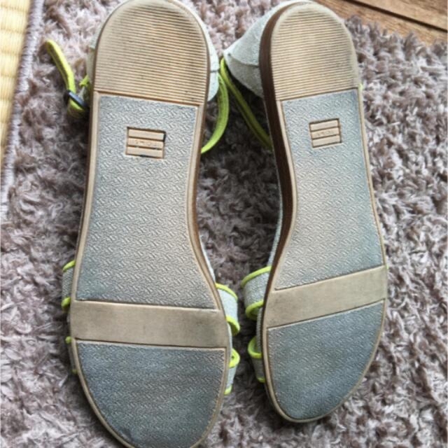 TOMS(トムズ)の最終値下げしました。TOMS サンダル　8.5 レディースの靴/シューズ(サンダル)の商品写真