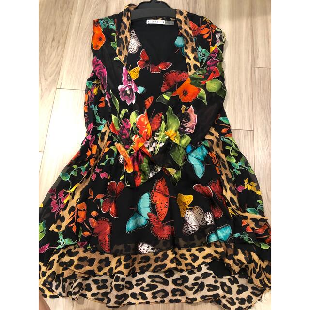 オレンジ系,M【再入荷!】 アリスアンドオリビア ワンピース 【美品 オレンジ系,M【再入荷!】 アリスアンドオリビア ワンピース 【美品