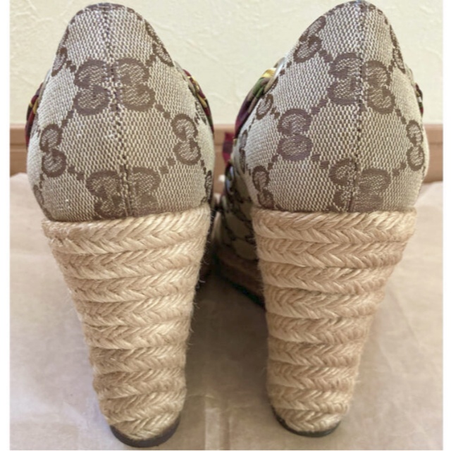 Gucci(グッチ)の【5/20まで出品ラストSALE】GUCCIのハイヒールサンダル レディースの靴/シューズ(サンダル)の商品写真