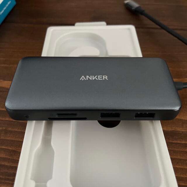 【未使用】保証あり Anker PowerExpand 8-in-1  スマホ/家電/カメラのPC/タブレット(PC周辺機器)の商品写真