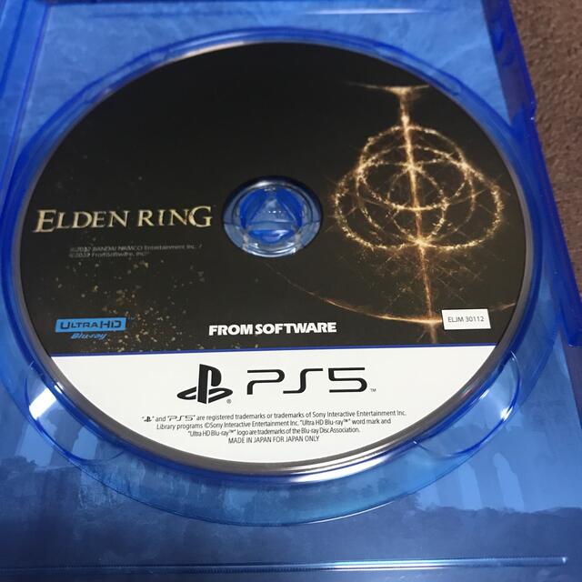 値下げ不可　ELDEN RING PS5／エルデンリング エンタメ/ホビーのゲームソフト/ゲーム機本体(家庭用ゲームソフト)の商品写真