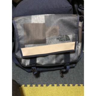 ザノースフェイス(THE NORTH FACE)のTHE NORTH FACE ショルダーバッグ(ショルダーバッグ)