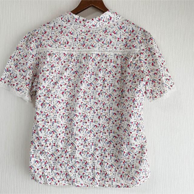 Cath Kidston(キャスキッドソン)の♡週末お値下げ♡Cath Kidston 花柄シャツ レディースのトップス(シャツ/ブラウス(半袖/袖なし))の商品写真