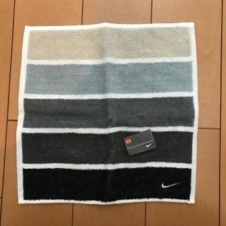 ナイキ(NIKE)のNIKE ハンカチ(ハンカチ/ポケットチーフ)