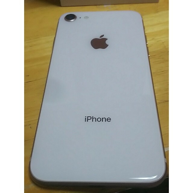 ☆専用☆ 美品 iPhone 8 64GB ゴールド simフリー - スマートフォン本体