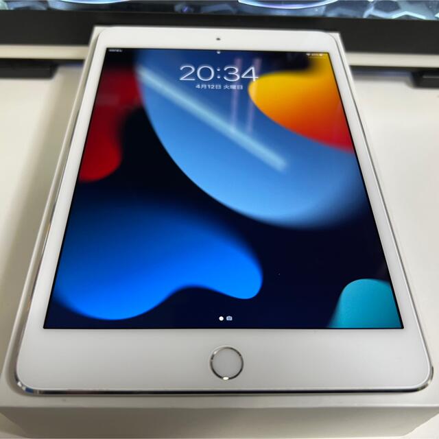 【美品コスパ】iPad mini4 Wi-FiセルラSIMフリーSIMフリー