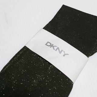 ダナキャランニューヨーク(DKNY)のDKNY 22~24cm 膝下ソックス 靴下 ロング丈 ラメ チャコールグレー(ソックス)